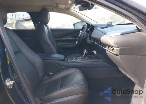 2020 Mazda Cx-30 Select Package from USA, damaged, VIN 3MVDMBCL0LM111056